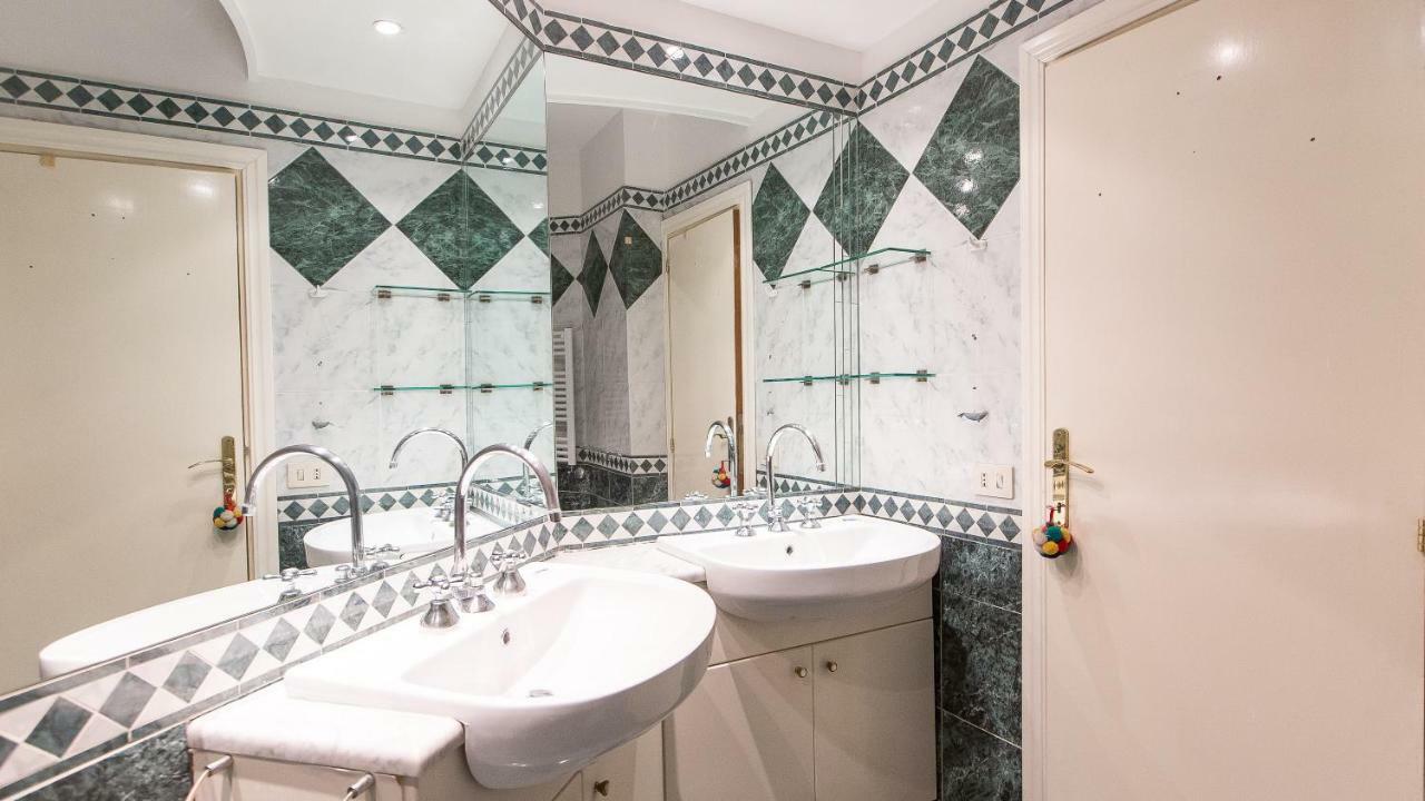 Rental In Rome Scala Deluxe Exterior photo